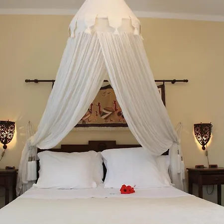 Luagos Club Resort 3*