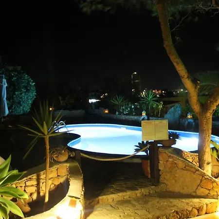 Luagos Club Hotel