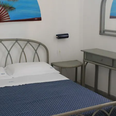 Hotel Luagos Club 3*