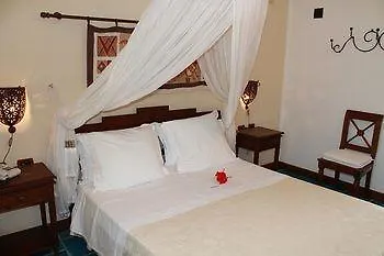 Luagos Club Hotel